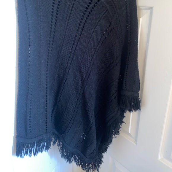 Say What Pullover - Picture 7 of 7